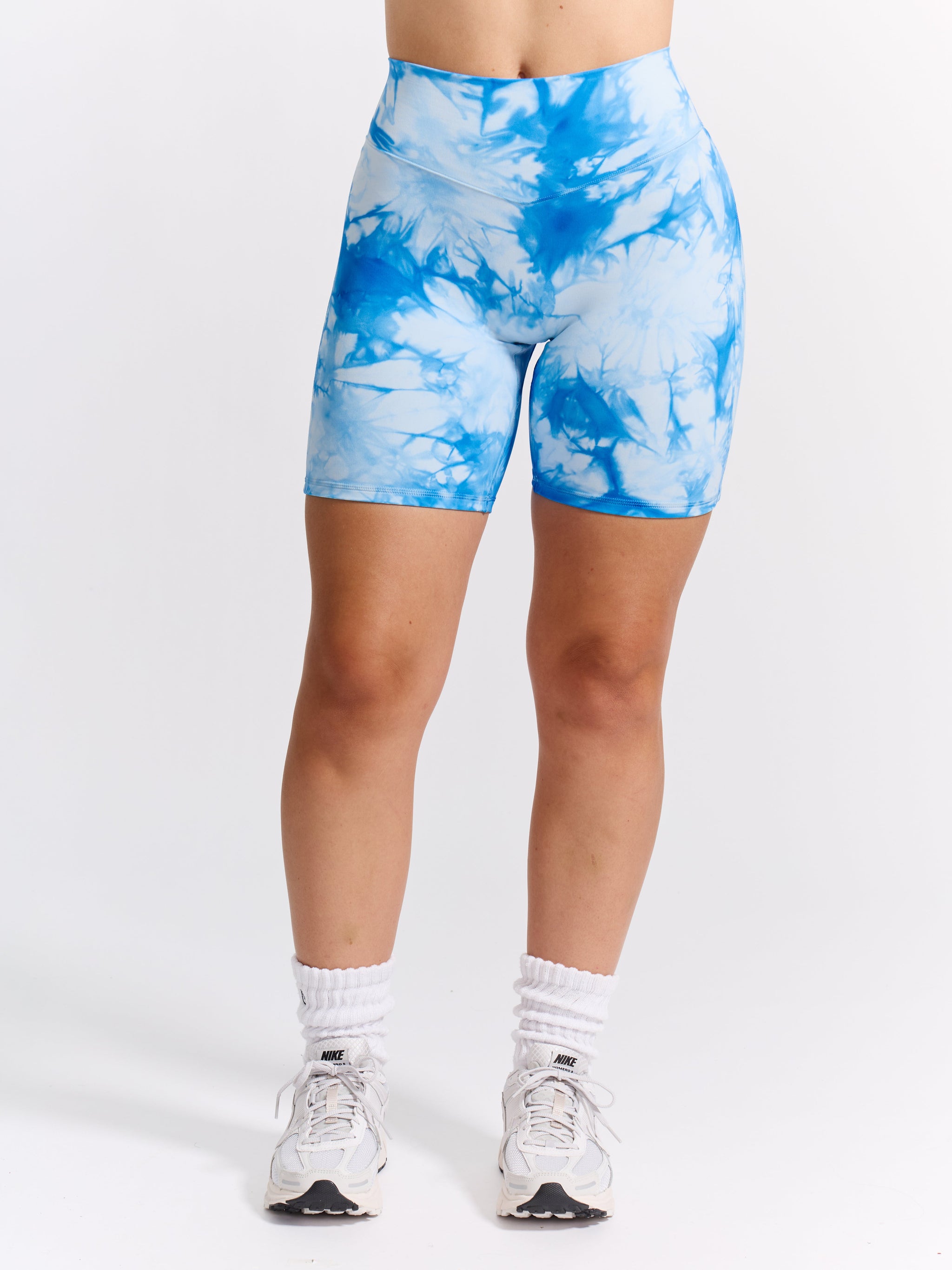 Aggressive Scrunch Short 7" - Blue Bubbles Tie Dye
