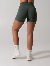 Thumbnail 4 of Poshknit Aggressive Scrunch Short 5" - Limon Pepino, 4 of 5