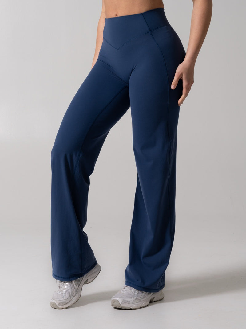 Poshknit Straight Leg Pant - Baked Blue