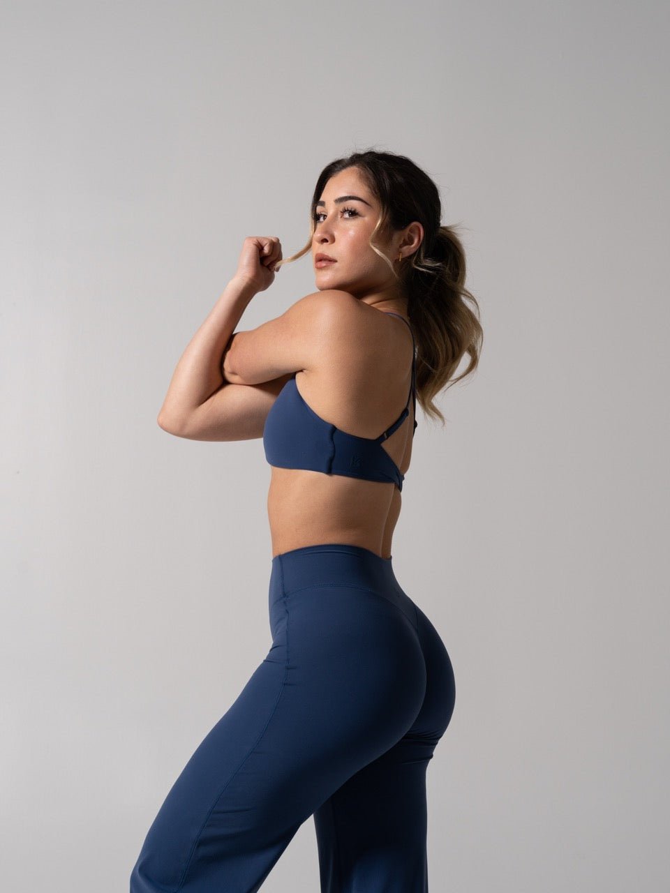 Barre Sports Bra - Baked Blue