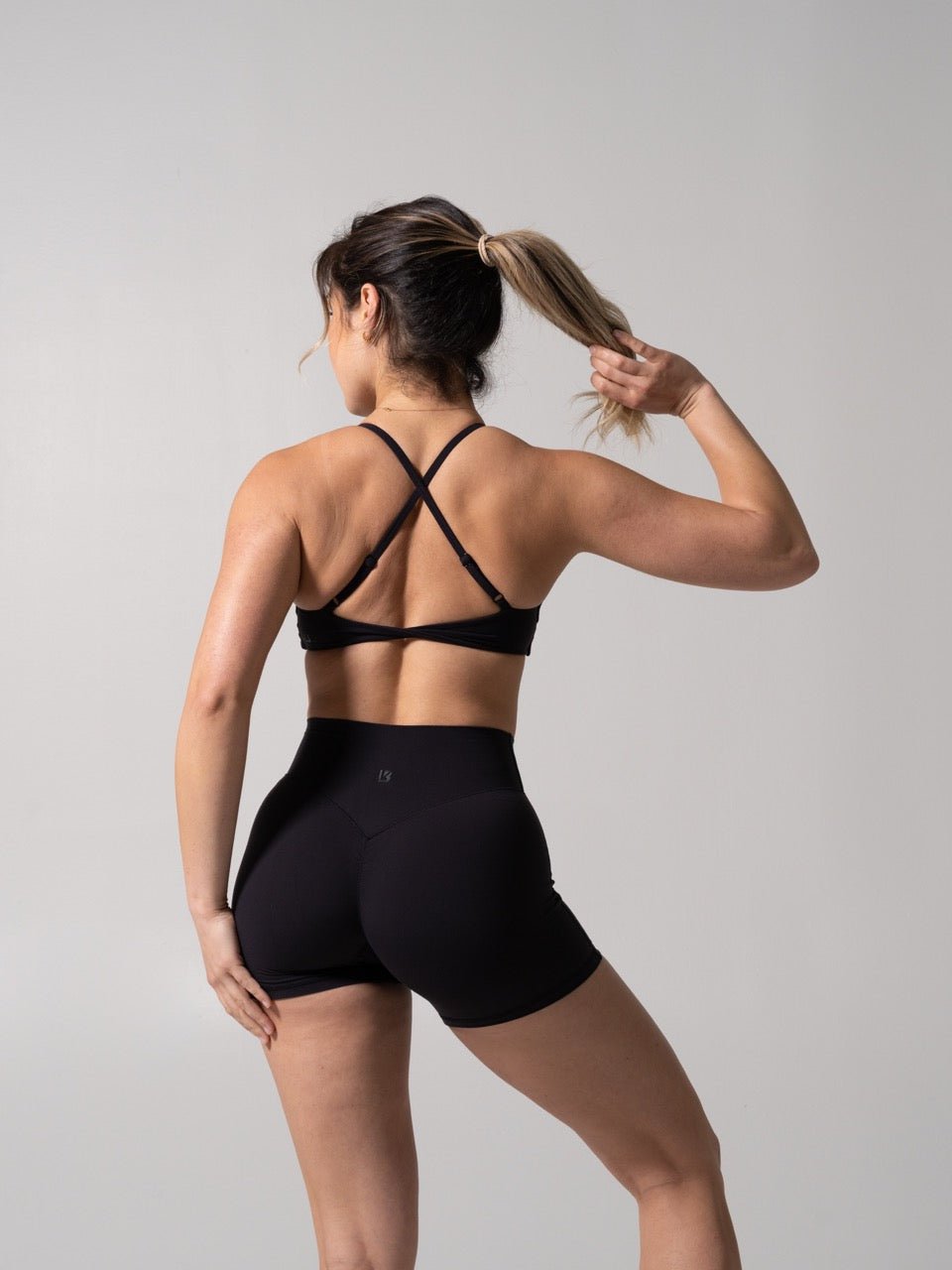 Barre Sports Bra - Onyx Black