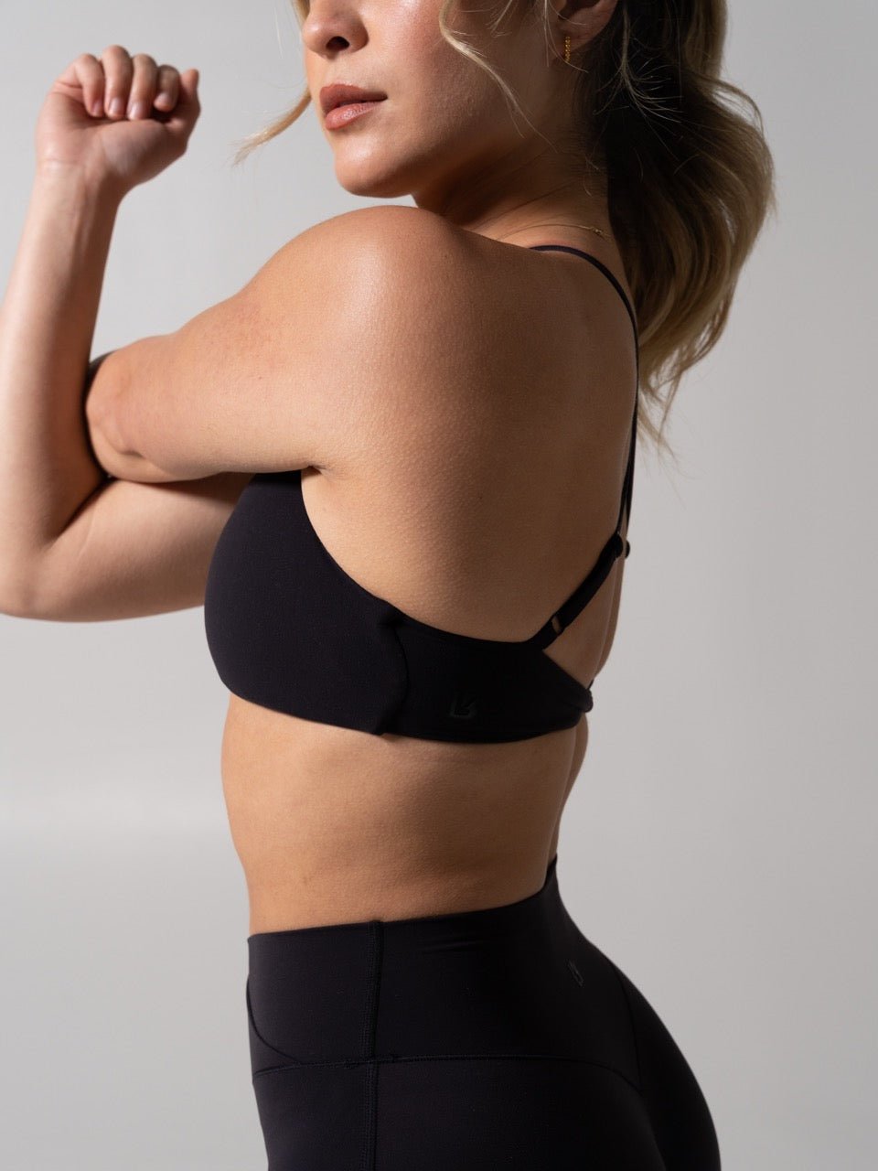 Barre Sports Bra - Onyx Black
