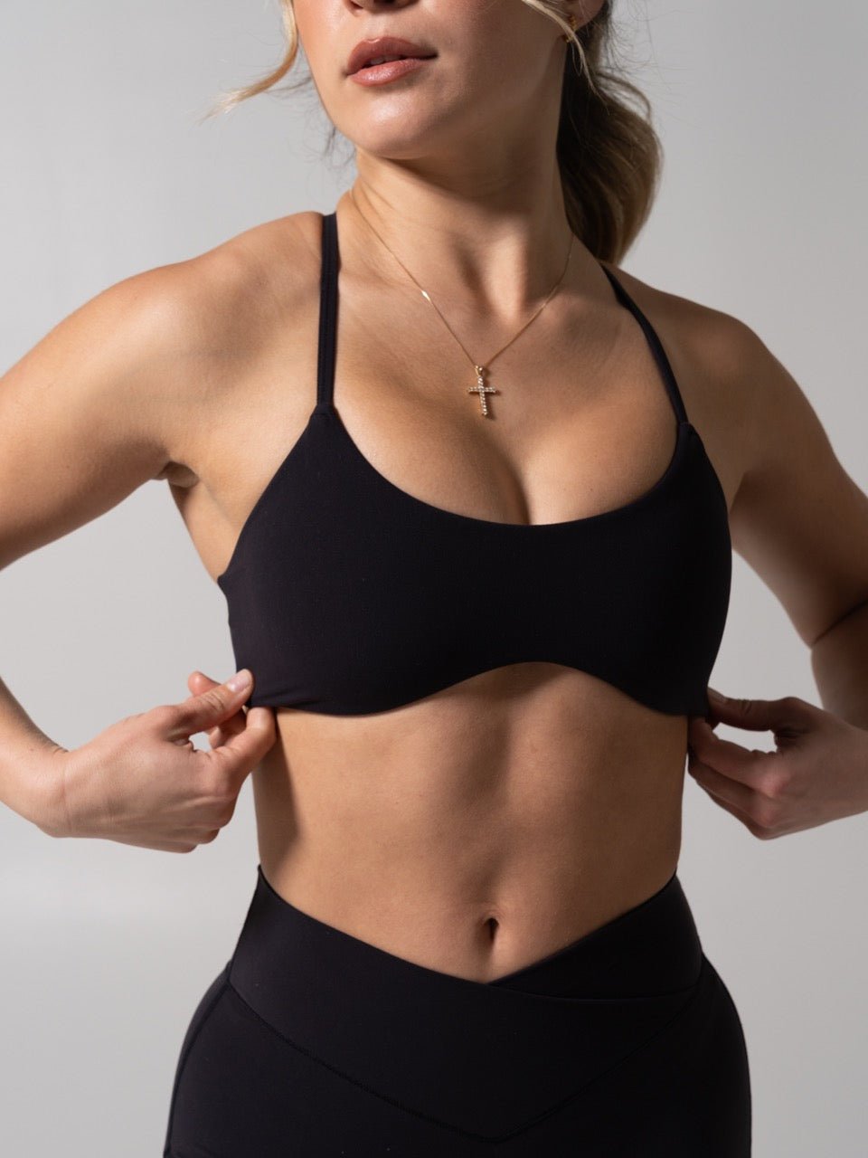 Barre Sports Bra - Onyx Black