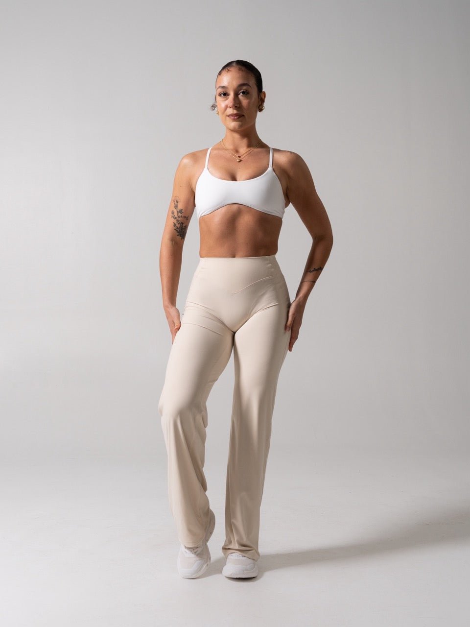 Barre Sports Bra - White