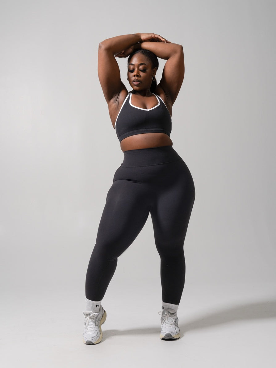 Sweetheart Nubre Sports Bra - Onyx Black and White