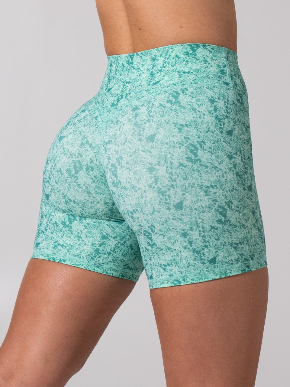 Micro Legacy Short 6