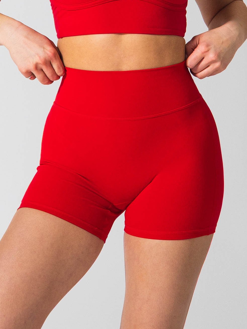 Legacy Short 4" - Lipstick Red