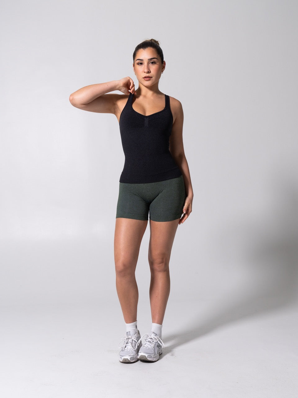 Miracle Seamless Hip Tank - Heather Charcoal