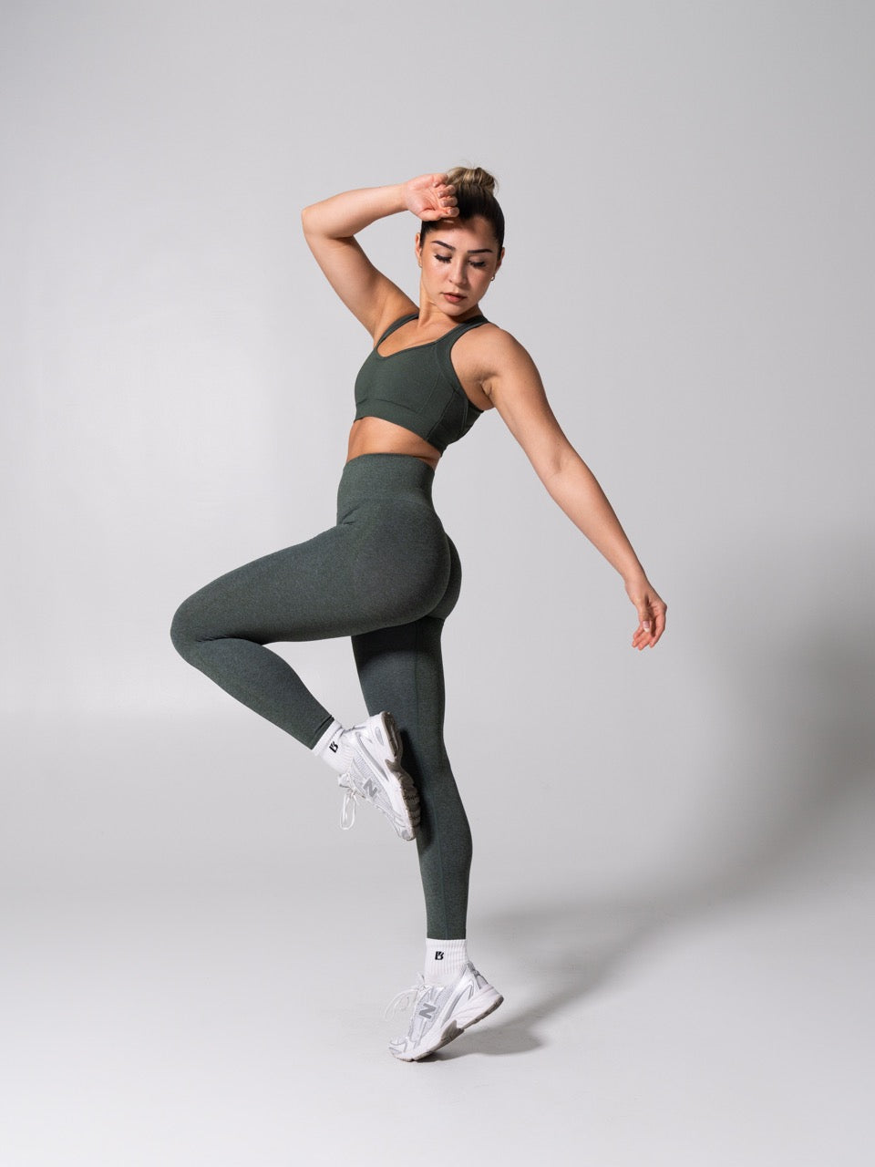 Miracle Seamless Legging - Heather Limon Pepino