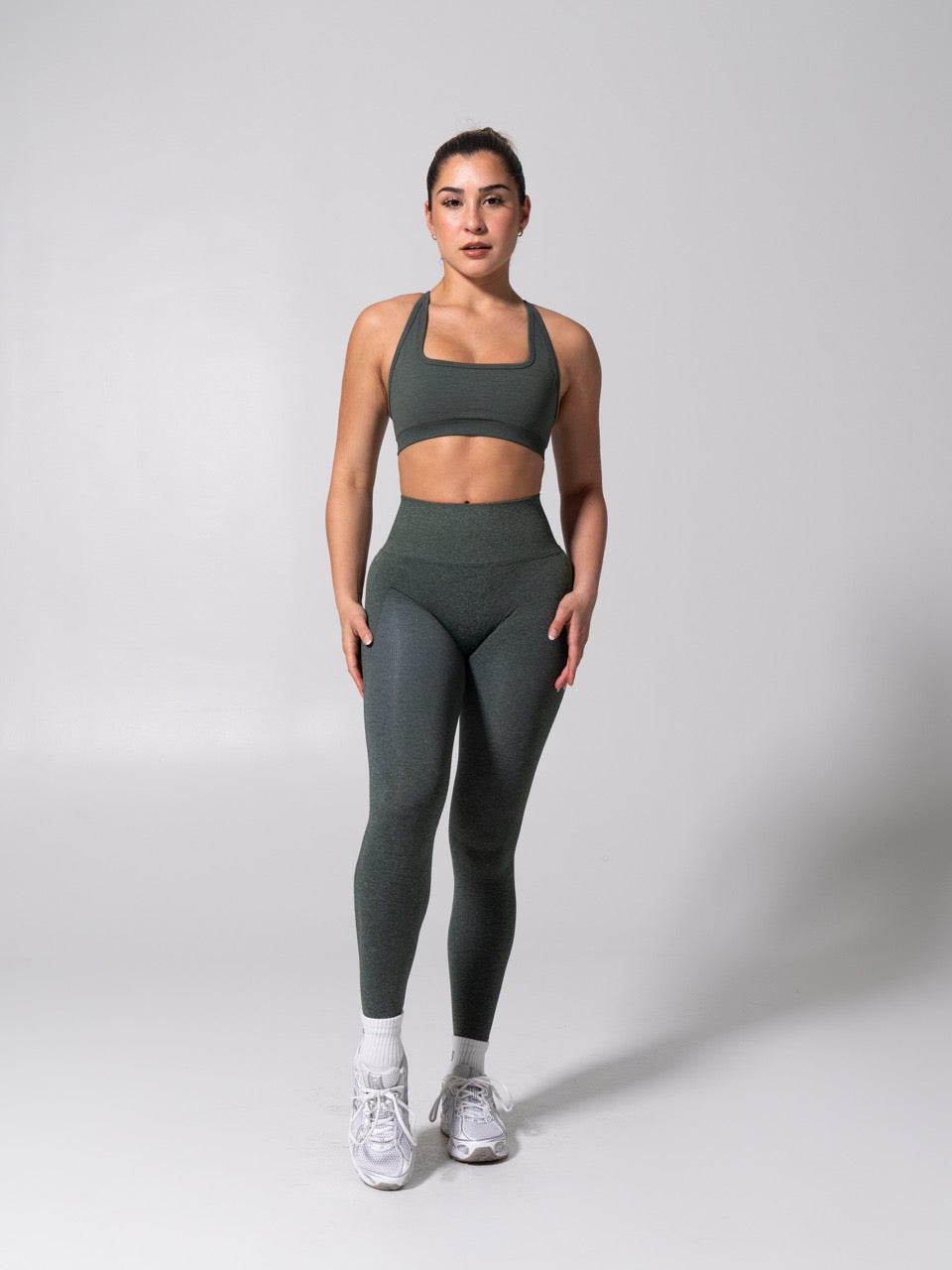Power Seamless Sports Bra - Heather Limon Pepino