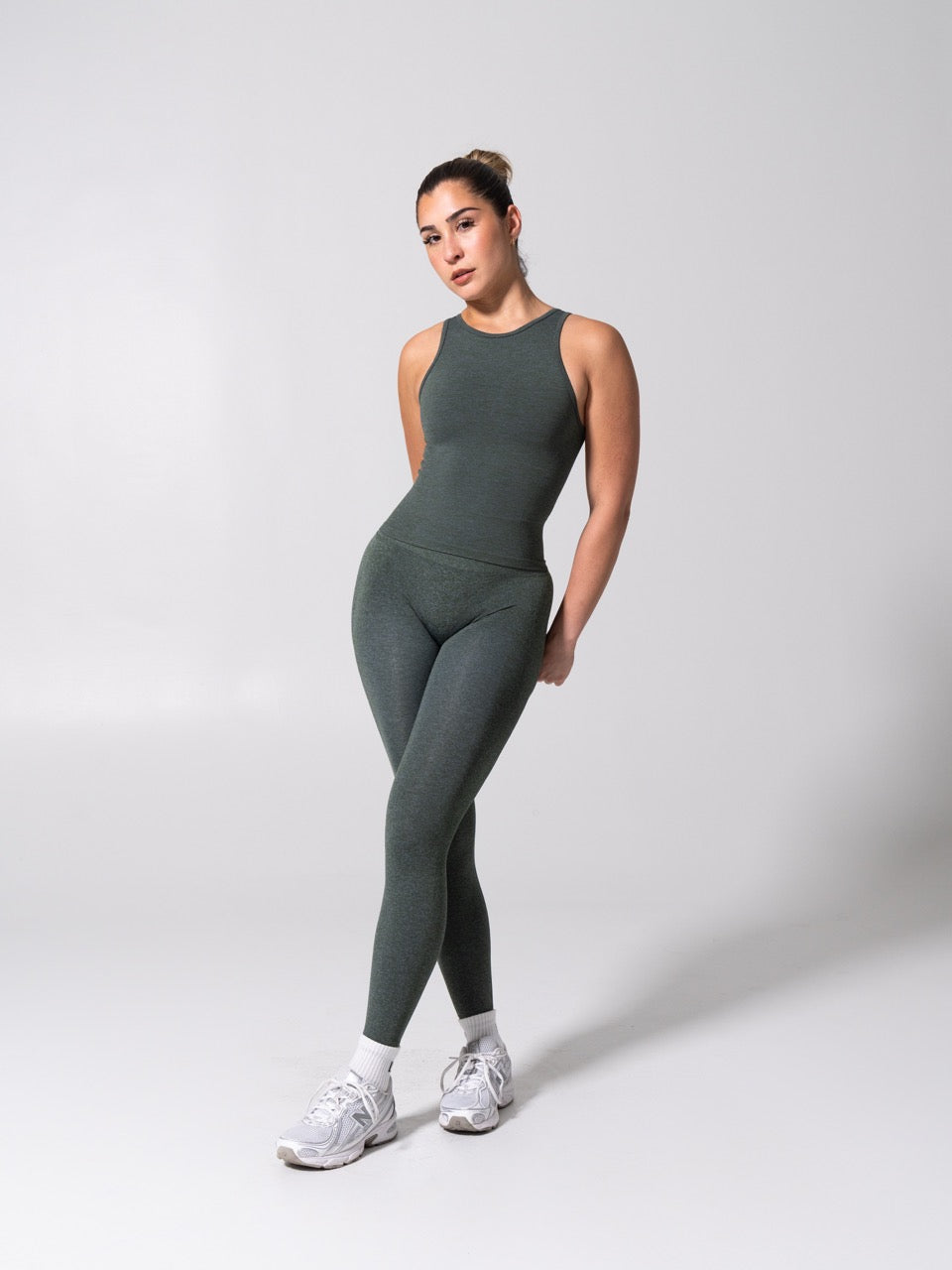Shape Seamless Hip Tank - Heather Limon Pepino
