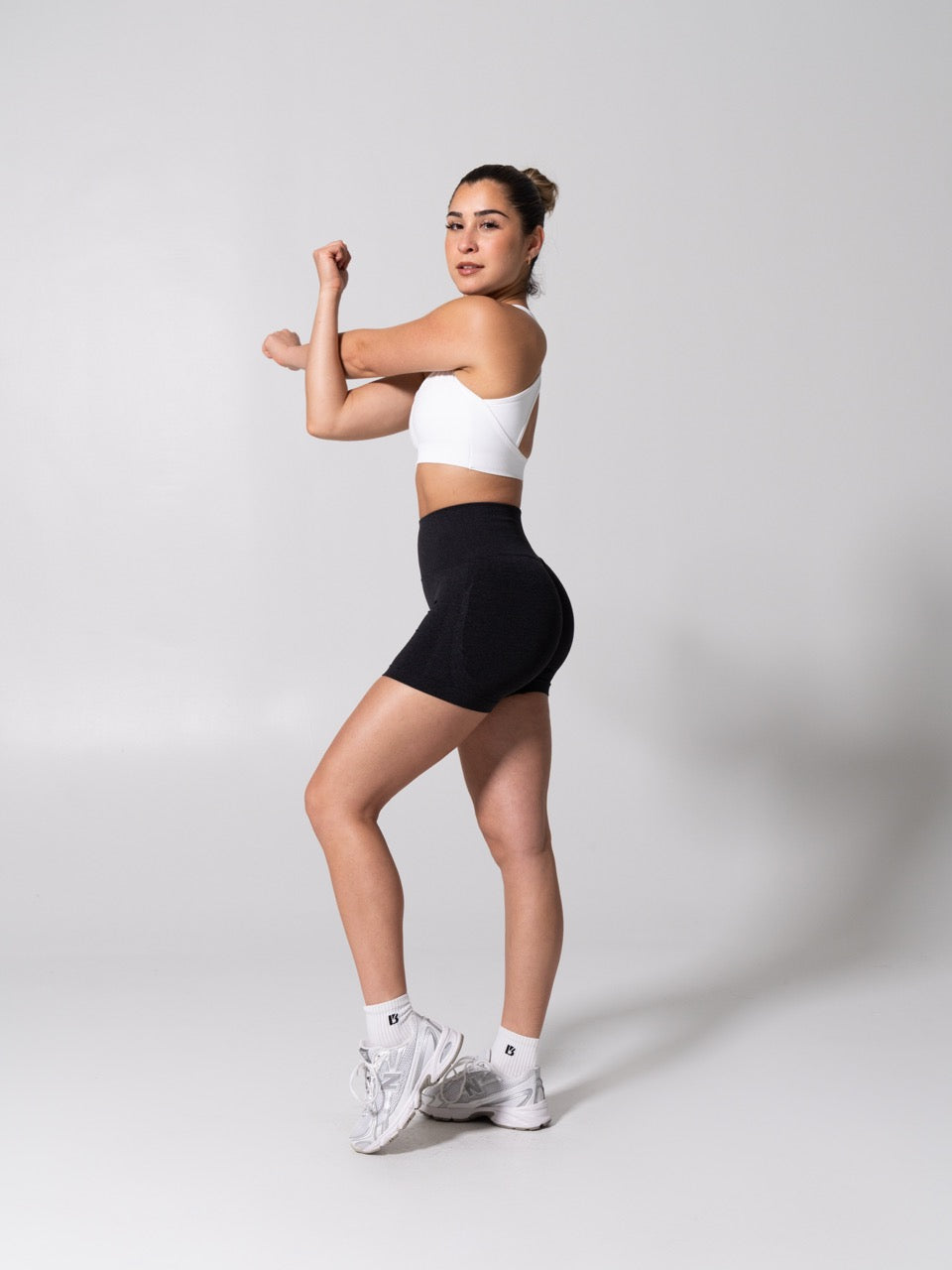 Vida Seamless Sports Bra - White