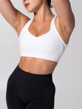 Thumbnail 1 of Vida Seamless Sports Bra - White, 1 of 10