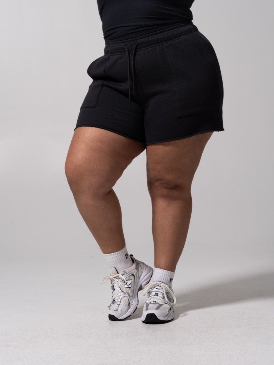 Threads Short - Onyx Black