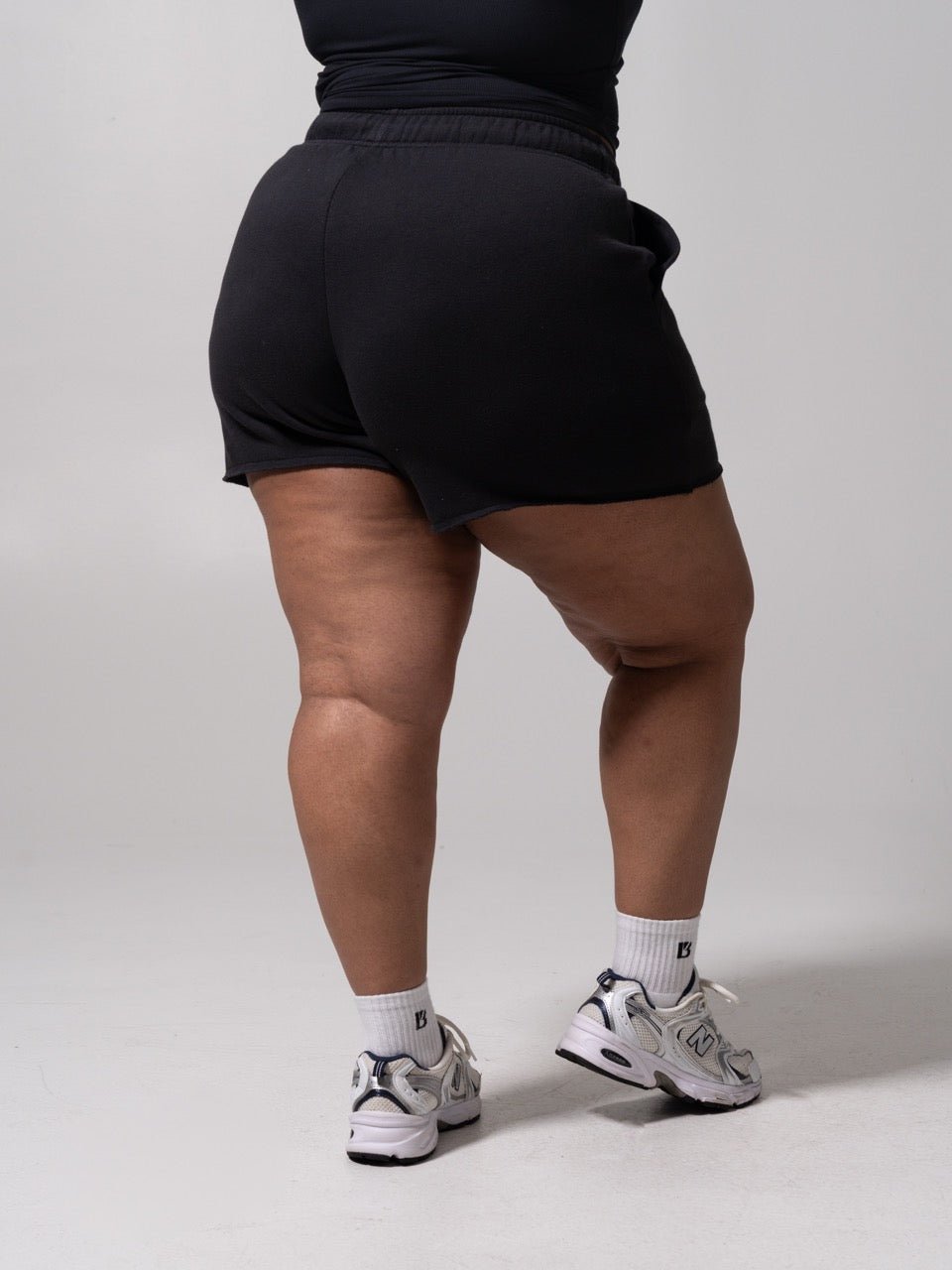 Threads Short - Onyx Black