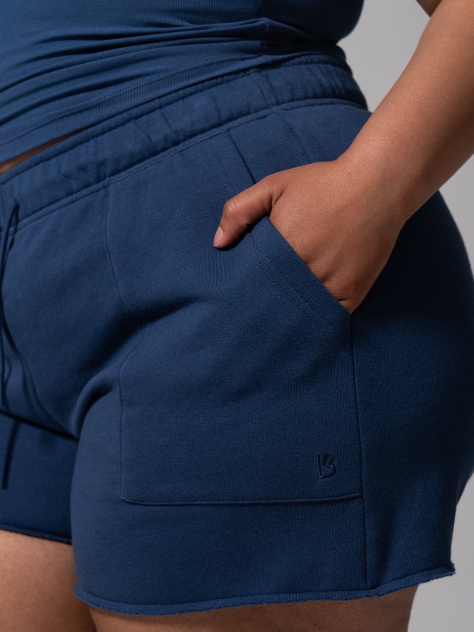 Threads Short - Baked Blue