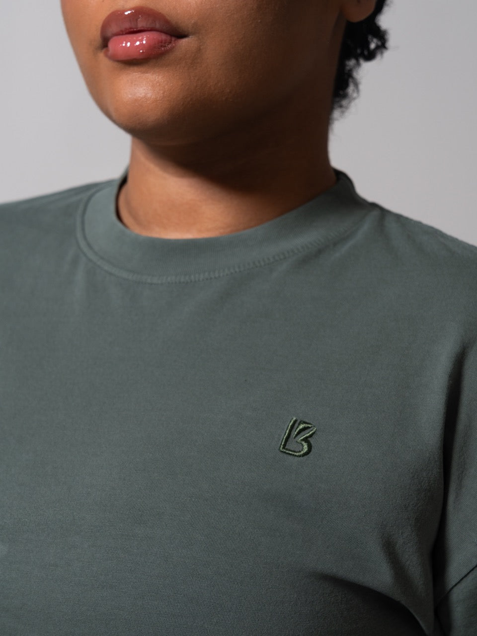 Essential Short Sleeve Tee - Limon Pepino