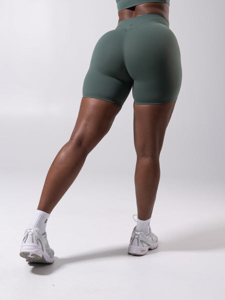 Micro Legacy Short 6