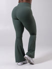 Legacy Flare Legging - Limon Pepino