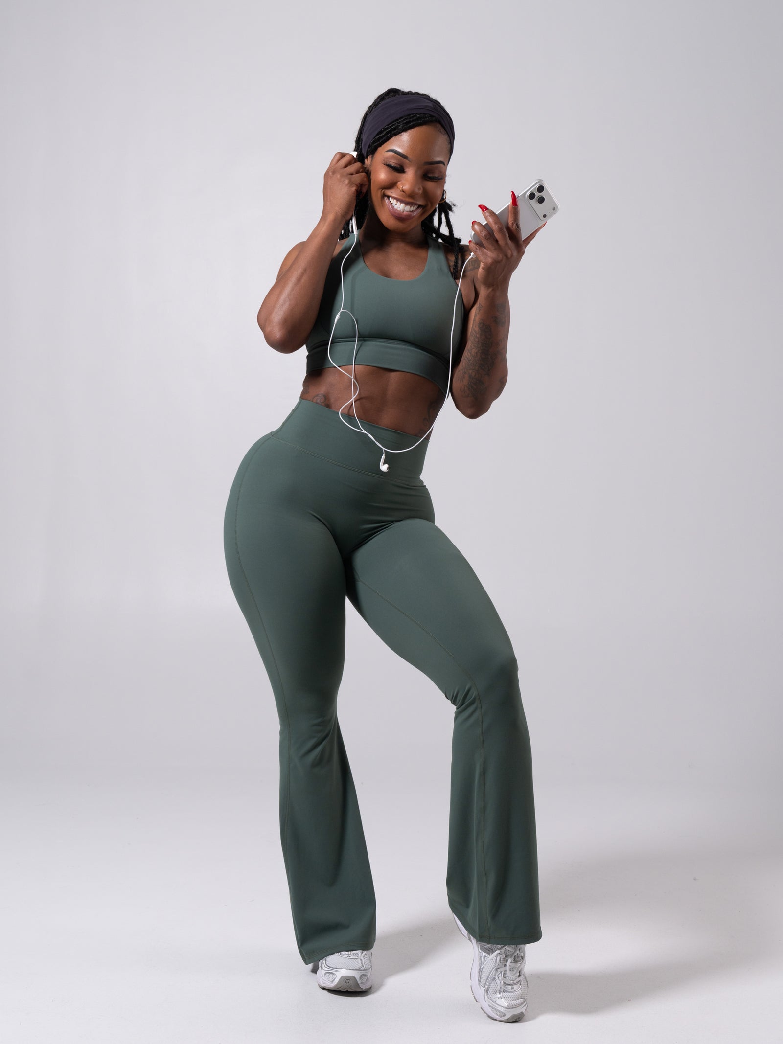 Legacy Flare Legging - Limon Pepino