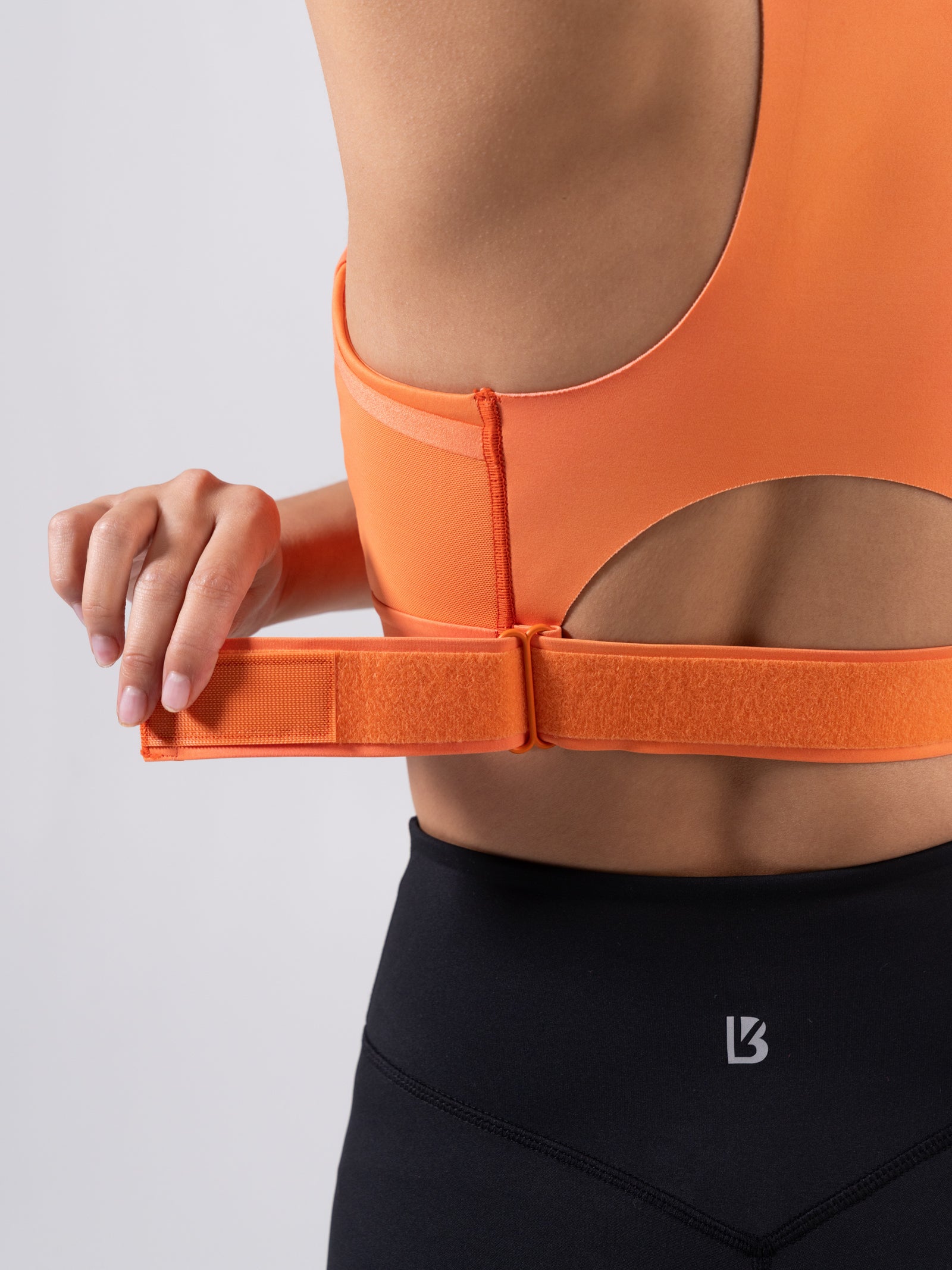 Wicked Zip Sports Bra - Lava Print