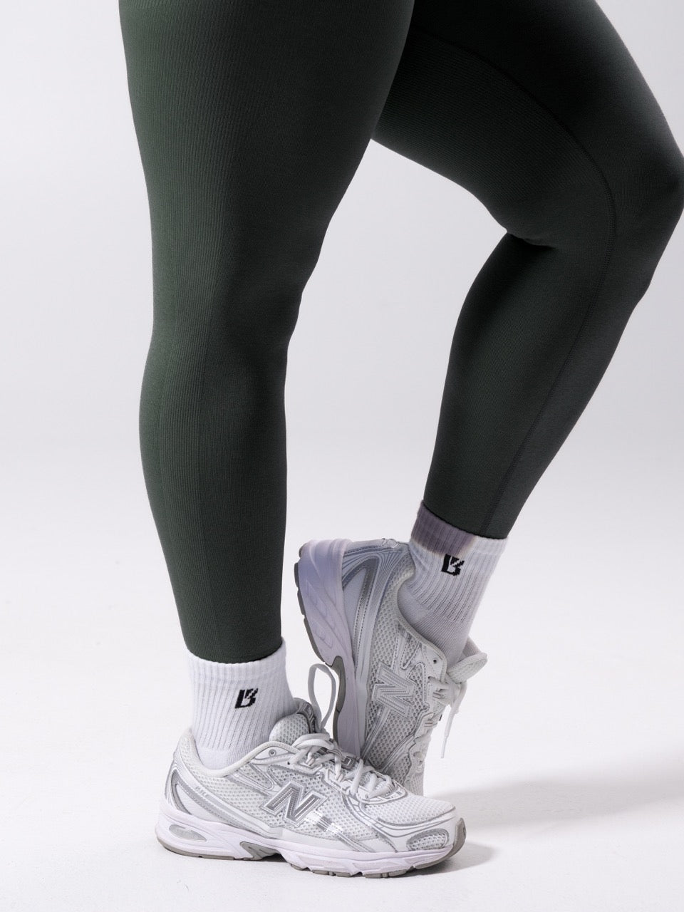 Miracle Seamless Hip Rise Legging - Heather Limon Pepino