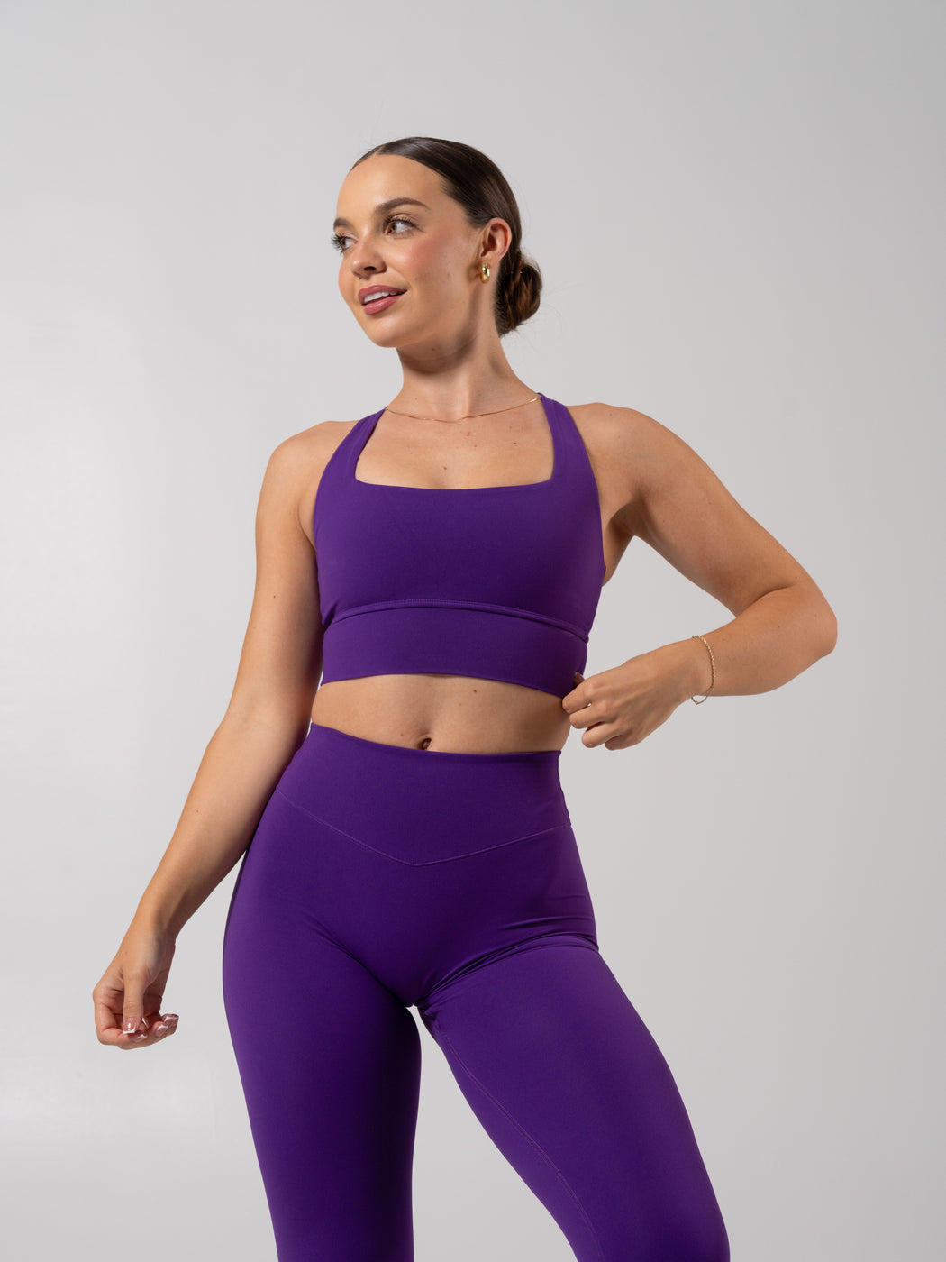 Revolution Sports Bra - Grape Jelly