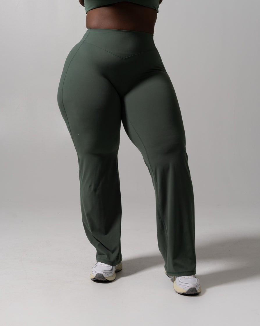 Poshknit Straight Leg Pant - Limon Pepino