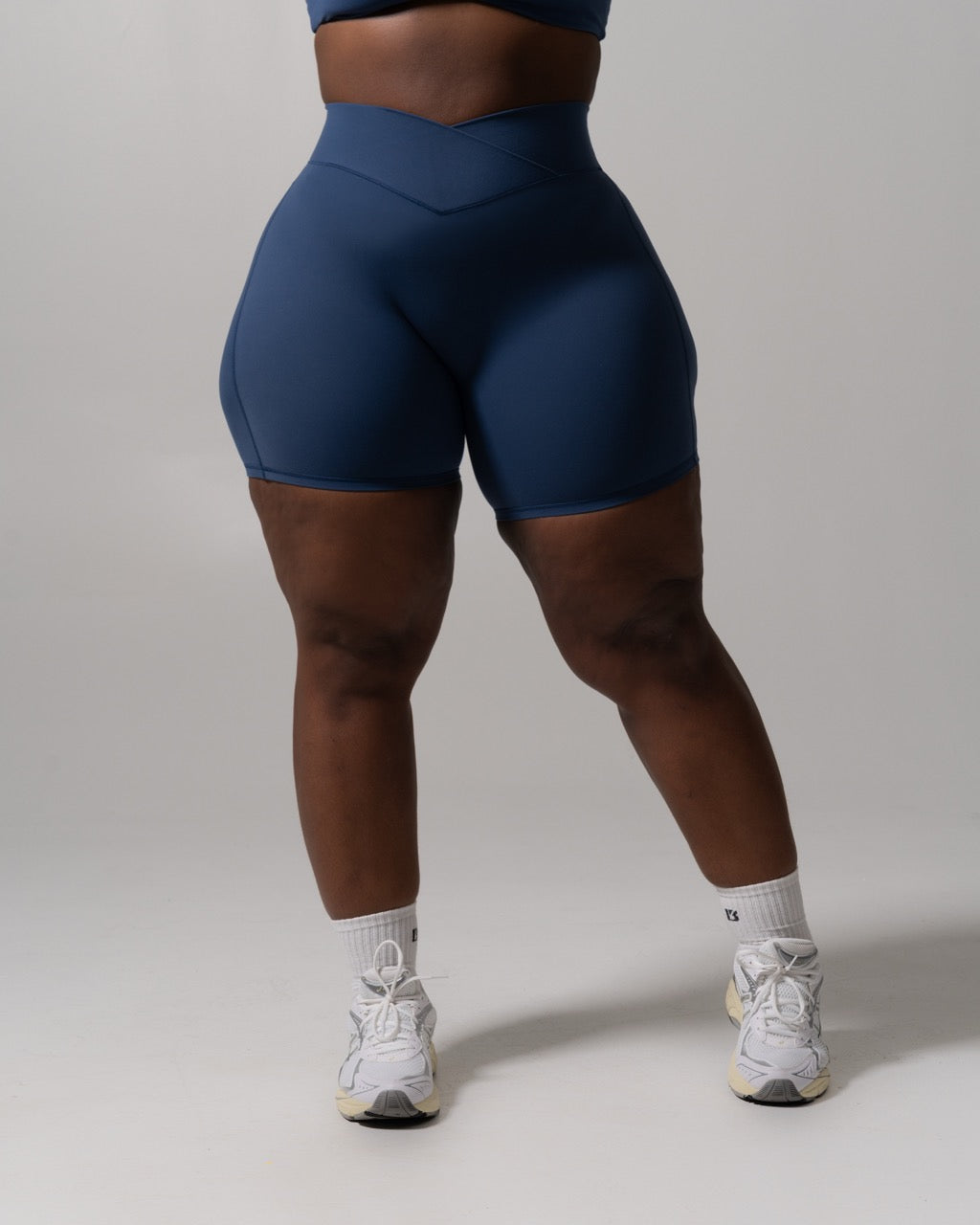Siren Scrunch Short 5" - Baked Blue