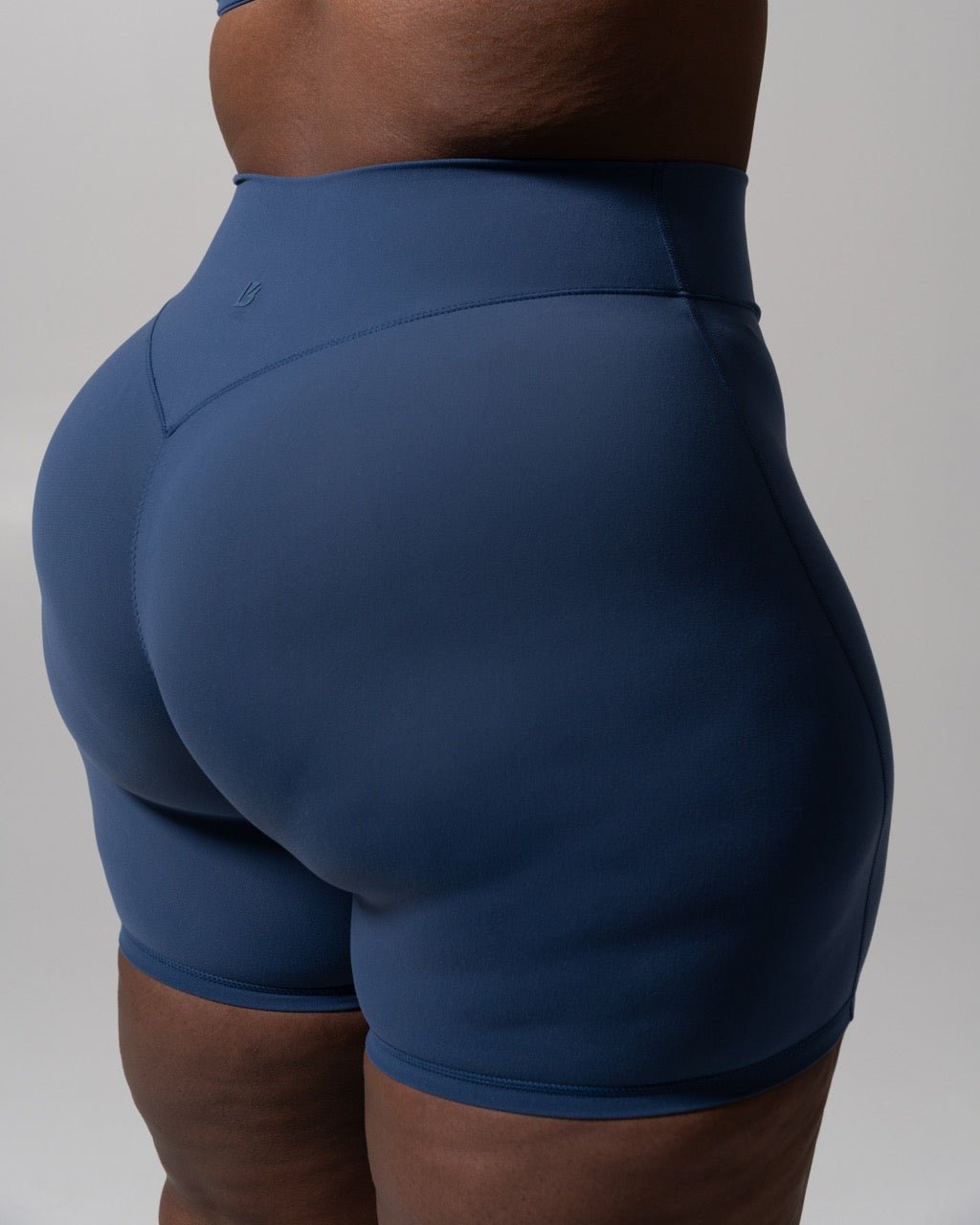 Siren Scrunch Short 7" - Baked Blue