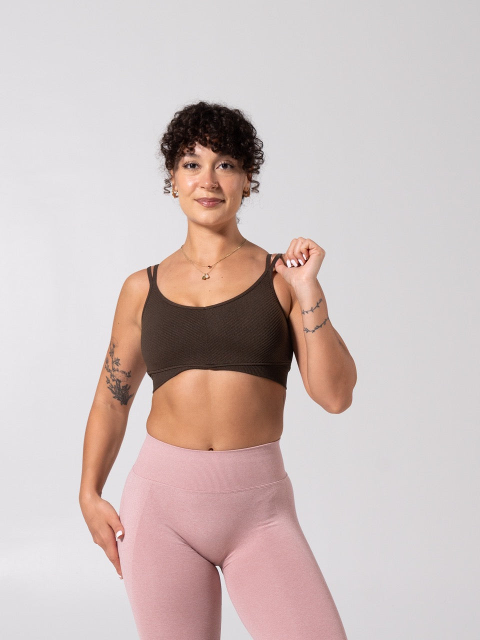 Shape Seamless Sports Bra - Cold Brew