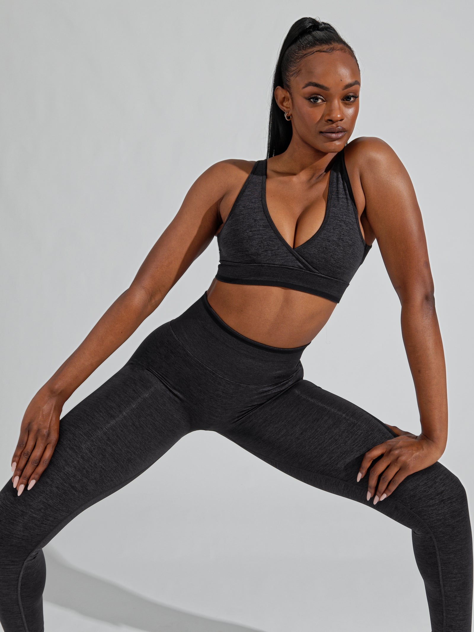 BBL Seamless Reversible Sports Bra - Charcoal